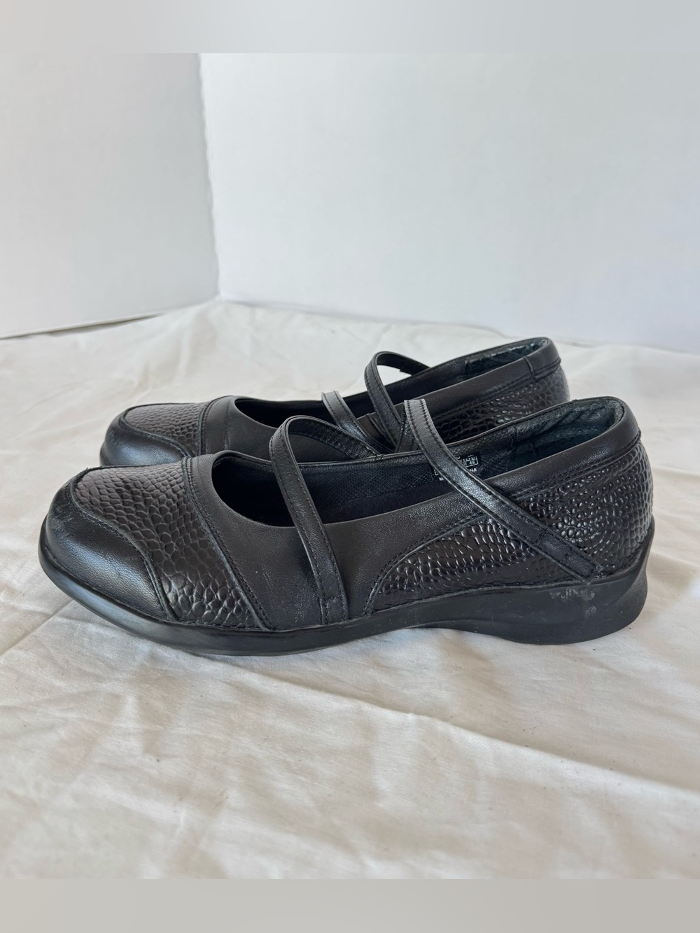 Aetrex Essence Julia Mary Jane comfort shoes Size 8.5W